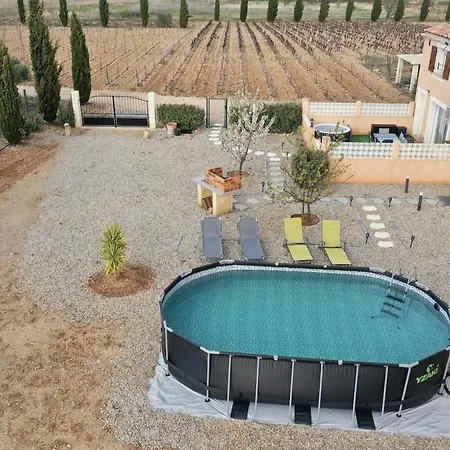 -villa Vigneronne Moderne Piscine Et Jaccuzi