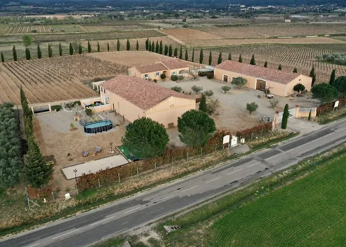 Villa -villa Vigneronne Moderne Piscine Et Jaccuzi